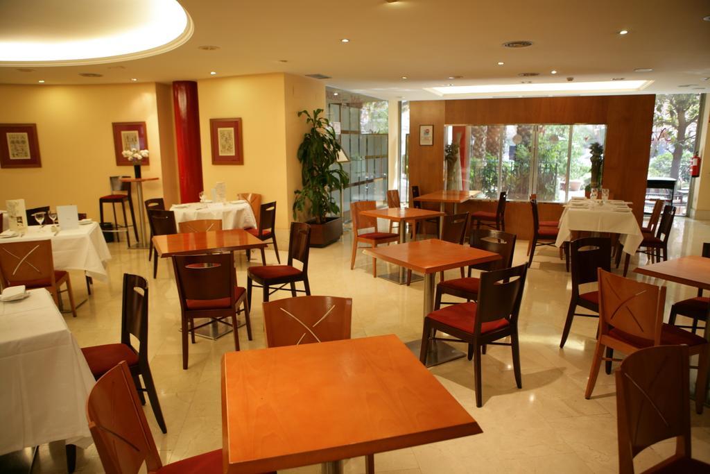 Husa Moncloa マドリード エクステリア 写真